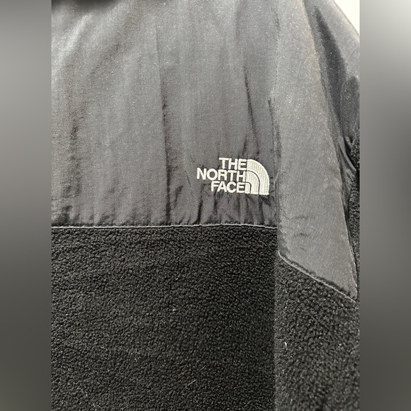 The North Face Men’s Retro Denali Jacket - Picture 16 of 16